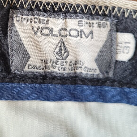 Volcom Size 31 Men's Shorts - Picture 5 of 5